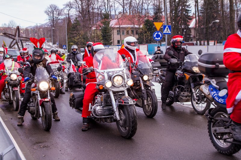 Mikołaje na motorze