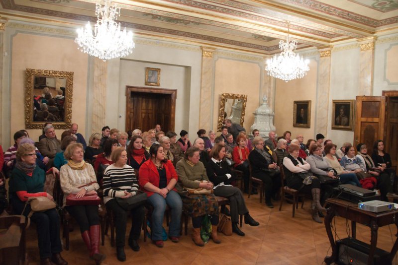 Stare kino w starym zamku