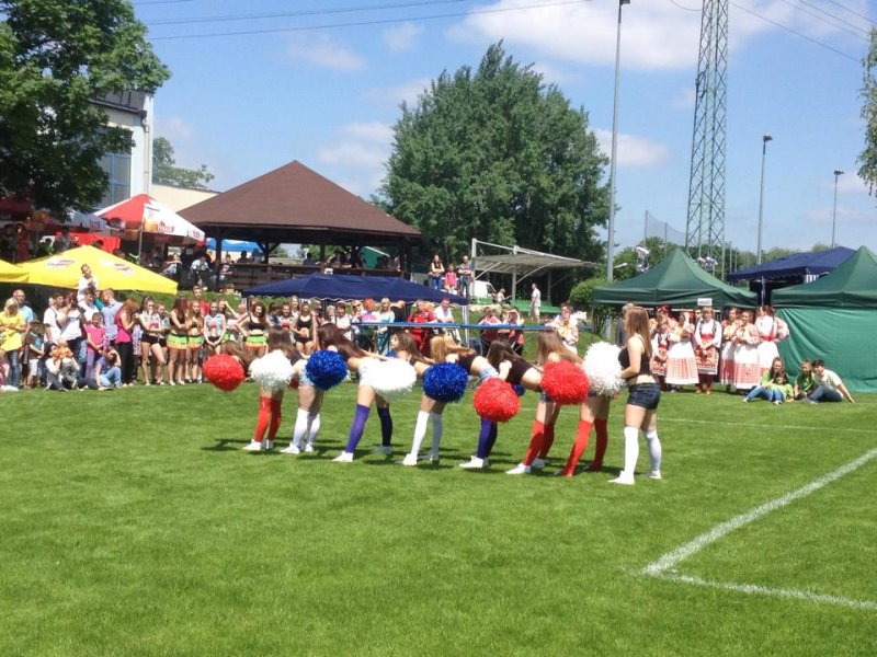 Słoneczny piknik na Rekordzie