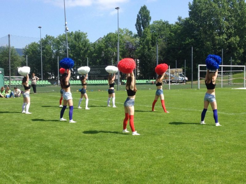 Słoneczny piknik na Rekordzie