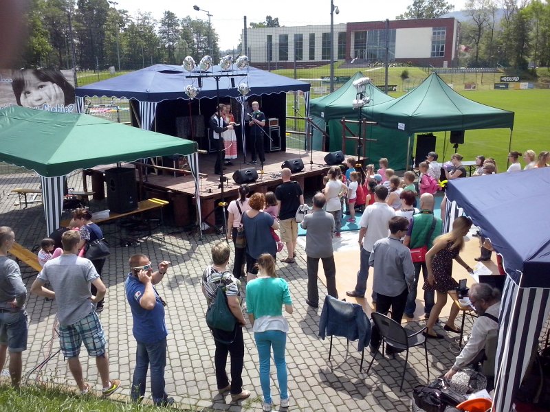 Słoneczny piknik na Rekordzie