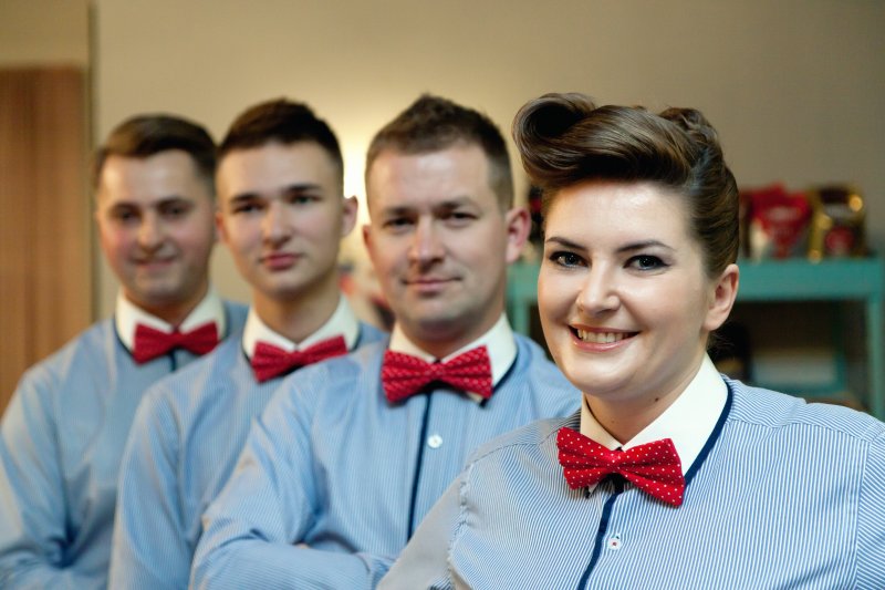 Przytul się do kocyka w kolorze blu