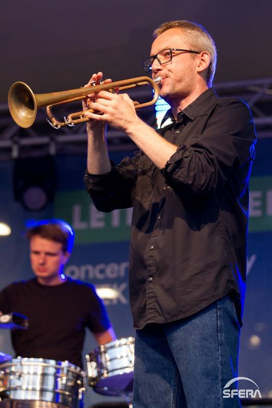 Namiętna salsa przed Sferą