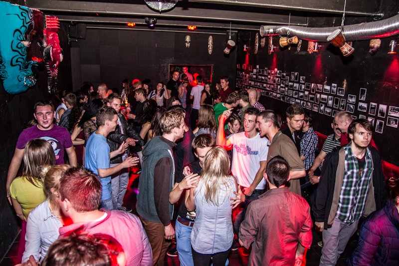 Studenckie otrzęsiny w Rock Galerii