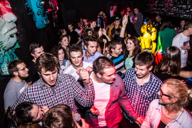 Studenckie otrzęsiny w Rock Galerii